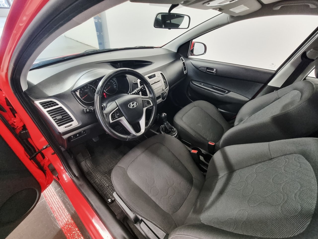 Hyundai i20 2011, bild 7/10