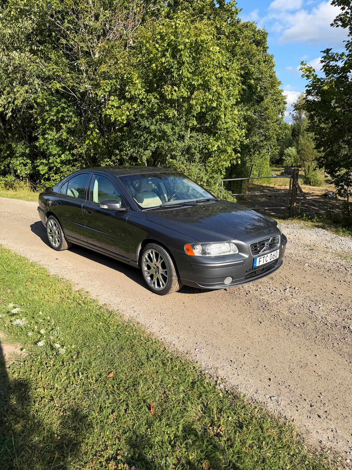 Volvo S60 2.4D Automatisk 2007, bild 4/7