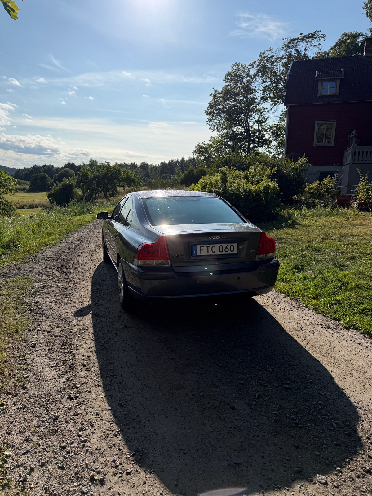 Volvo S60 2.4D Automatisk 2007, bild 3/7