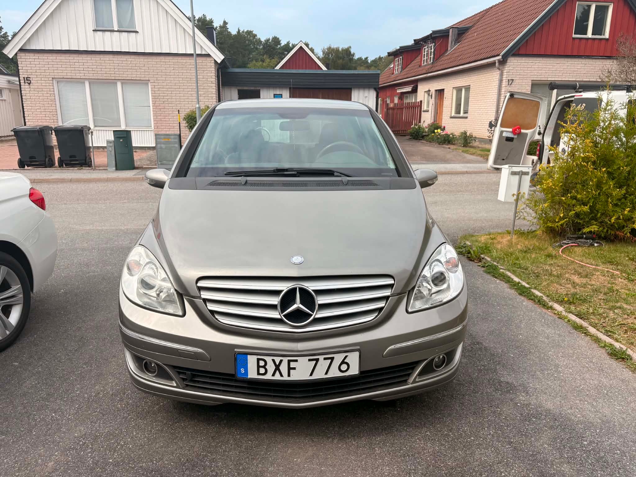 Mercedes-Benz B
