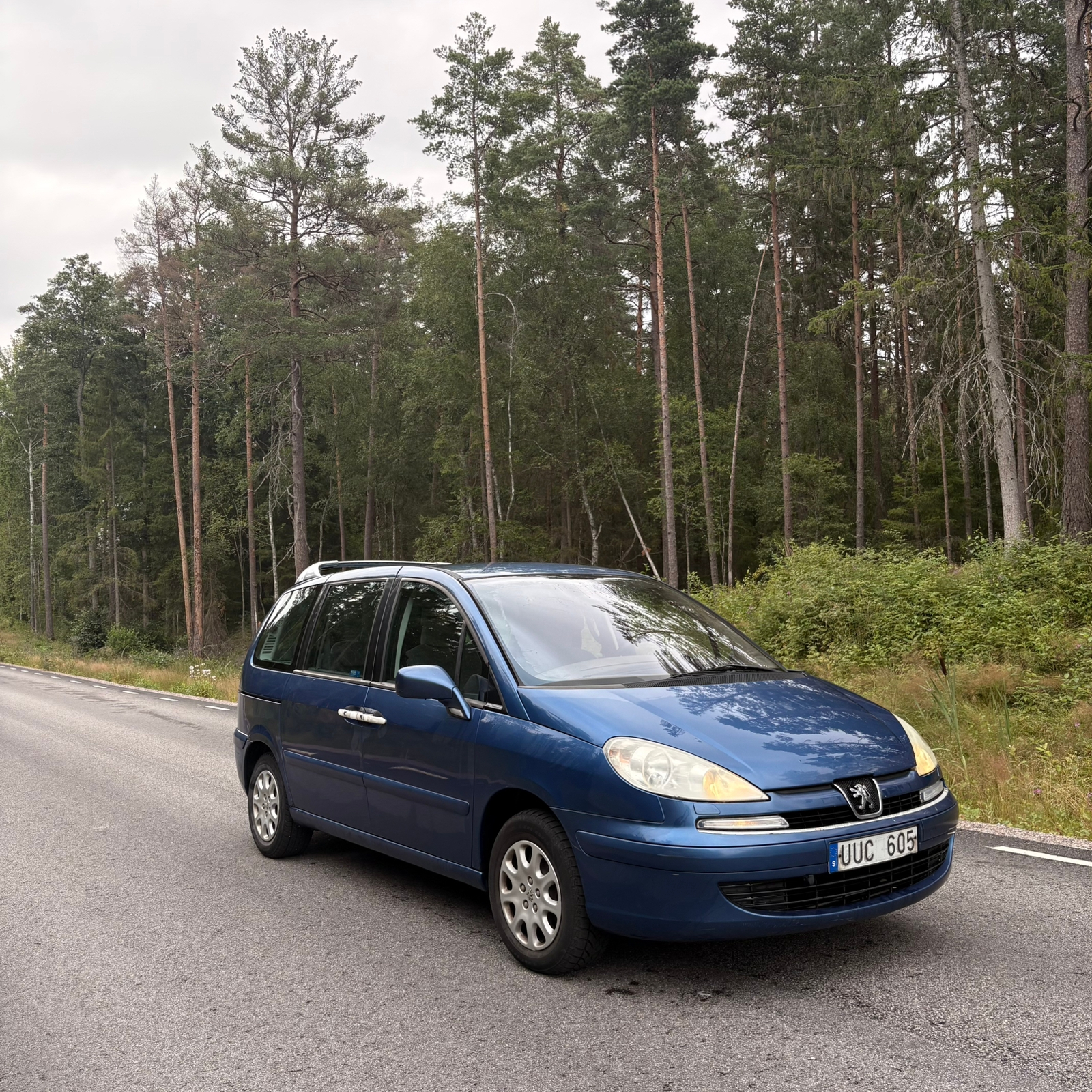 Peugeot 807 2.2 Manuell 2004, bild 3/7
