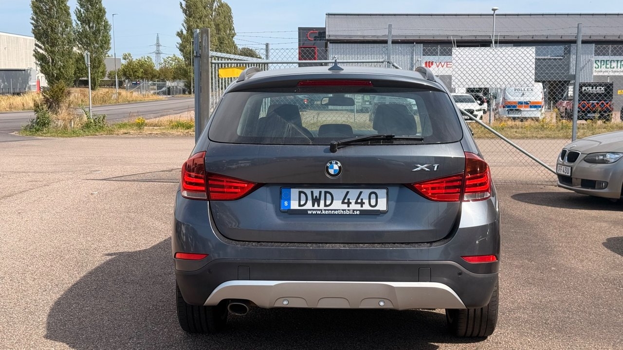 BMW X1 xDrive18d Steptronic xLine 2015, bild 5/38
