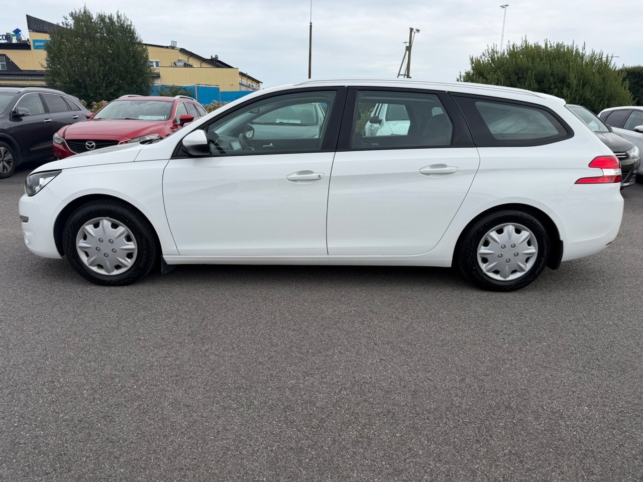 Peugeot 308 2015, bild 2/10