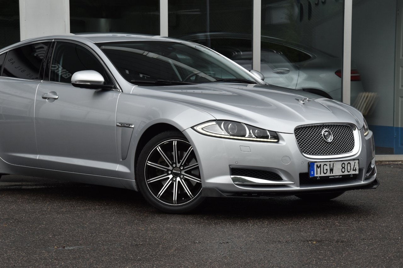 Jaguar XF 2012, bild 3/21