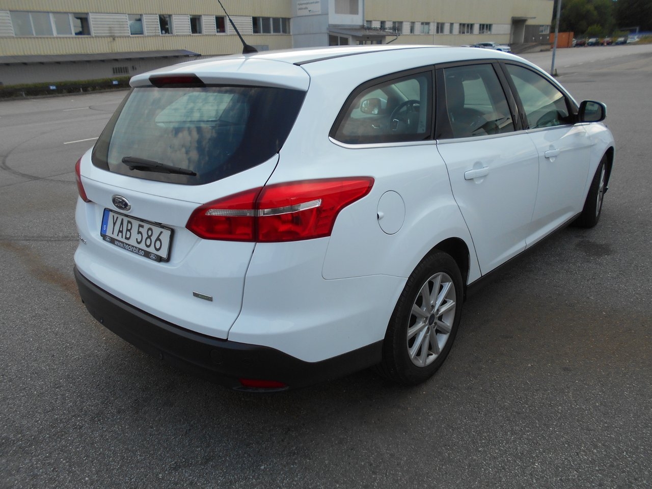 Ford Focus 2016, photo 3/7