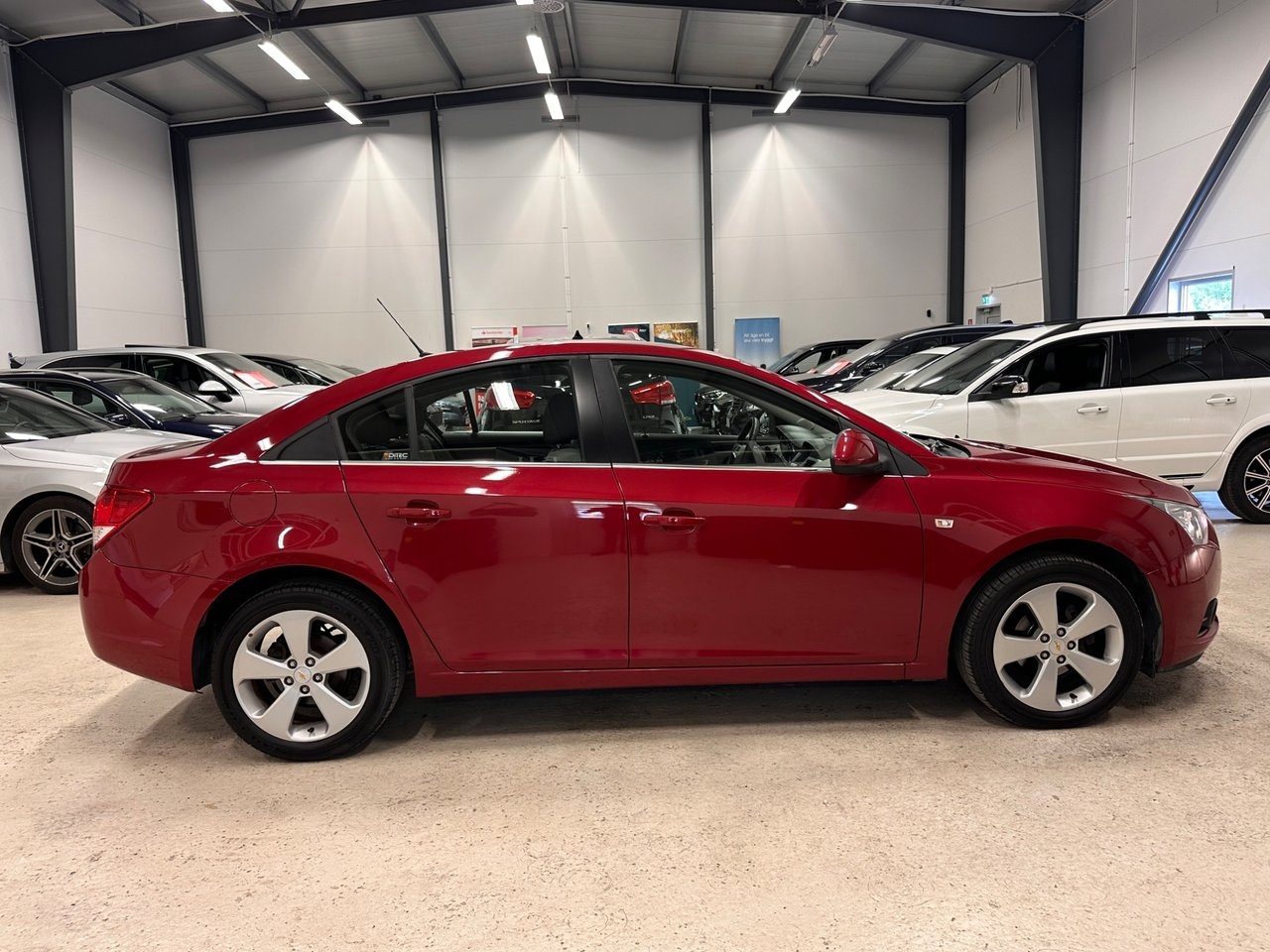 Chevrolet Cruze 2010, bild 2/22