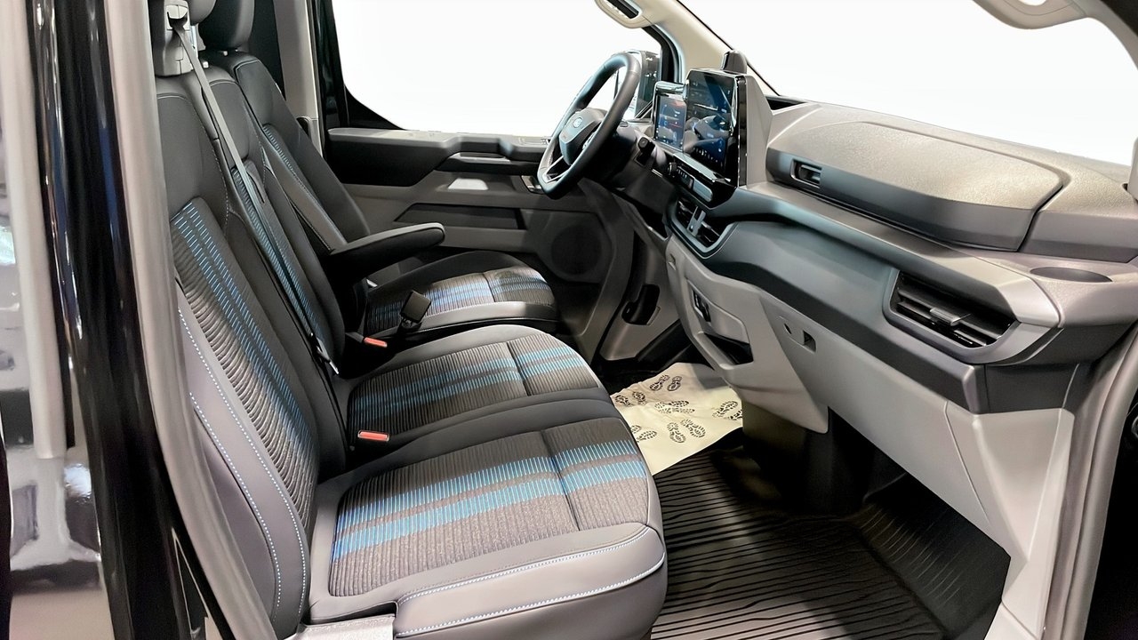 Ford E-Custom 2026, kuva 3/10