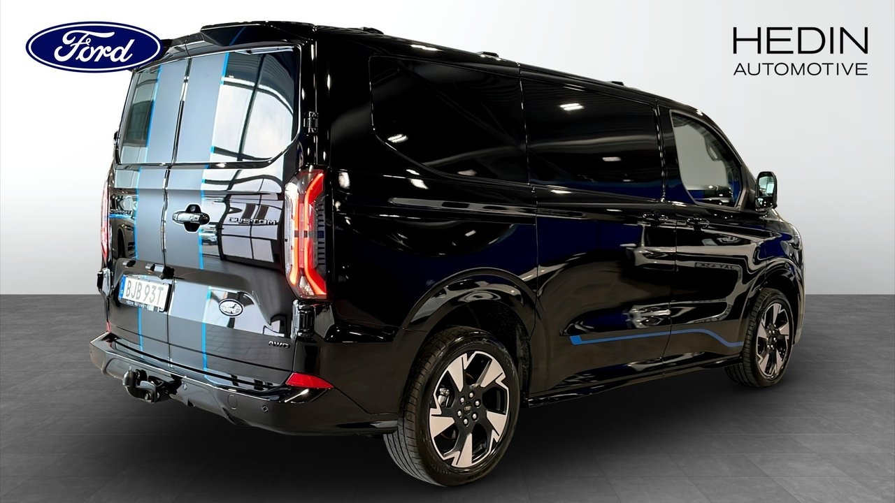 Ford E-Custom 2026, kuva 2/10
