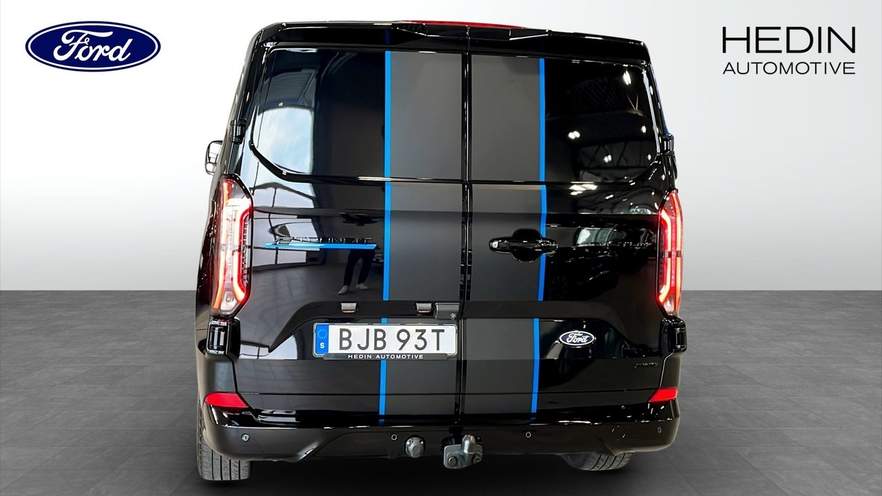 Ford E-Custom 2026, kuva 7/10