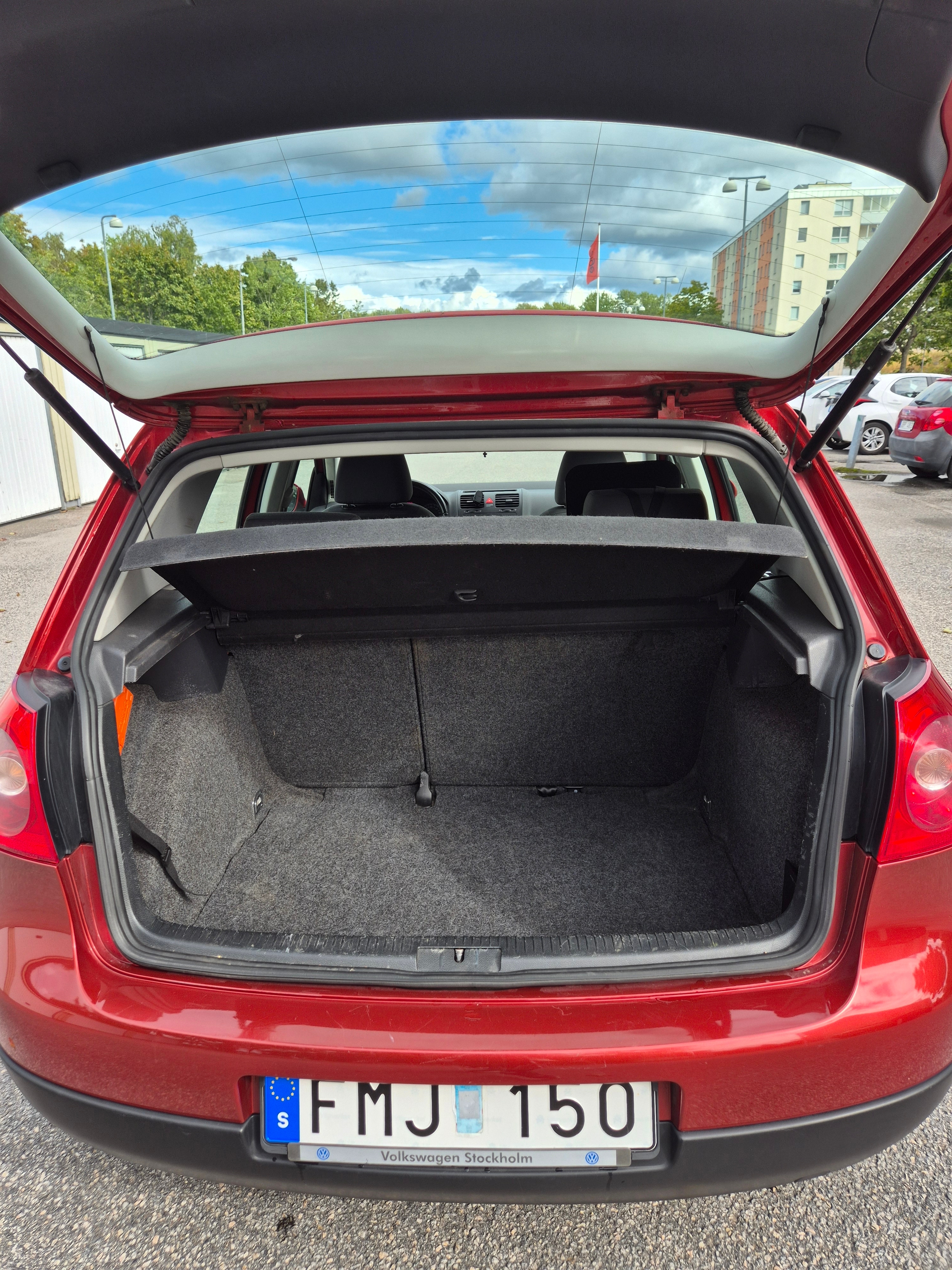 Volkswagen Golf V 5-dörrar 1.6 Manuell 2007, bild 4/6