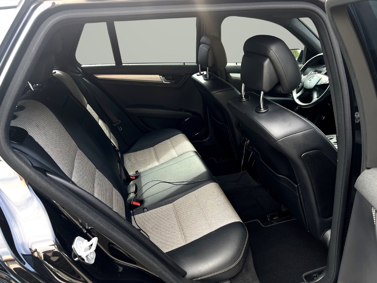 Mercedes-Benz CLC 2010, bild 6/8