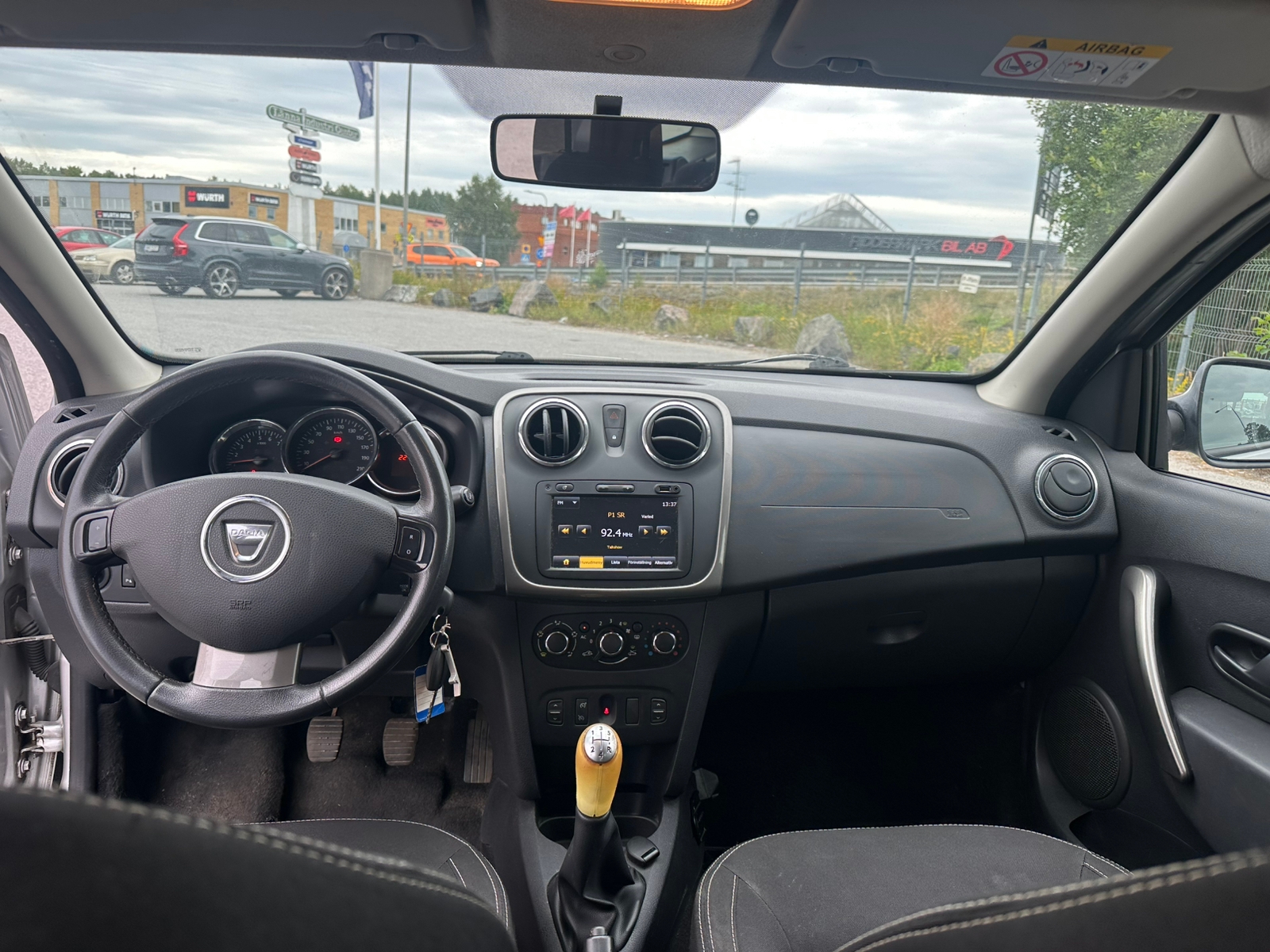 Dacia Logan MCV 0.9 TCe Manuell 2014, bild 6/10