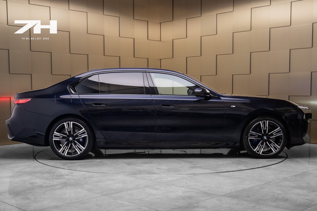 BMW i7 2024, bild 6/27