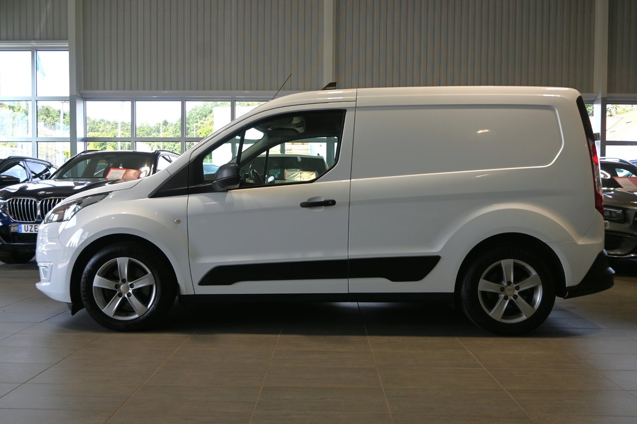 Ford Transit Connect 2021, kuva 2/10