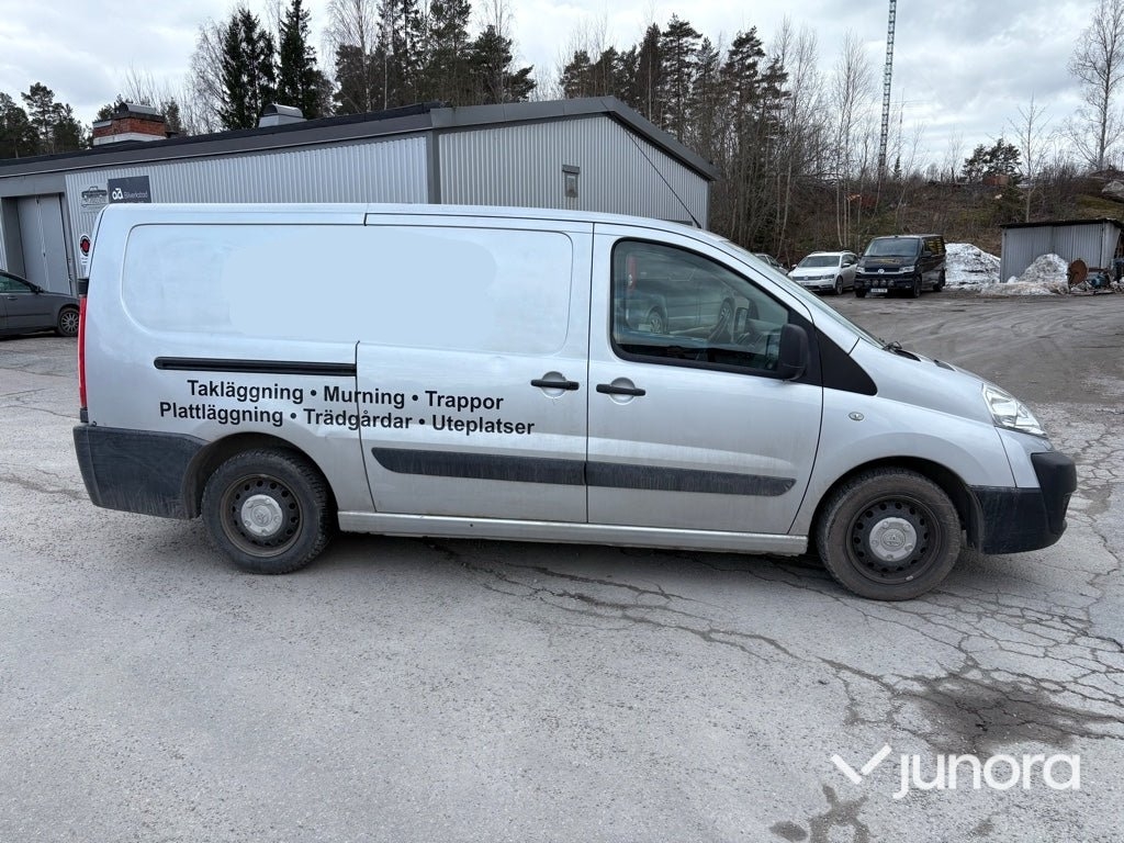 Toyota Proace Skåpbil 2.0 D-4D Euro 5 2014, bild 4/10