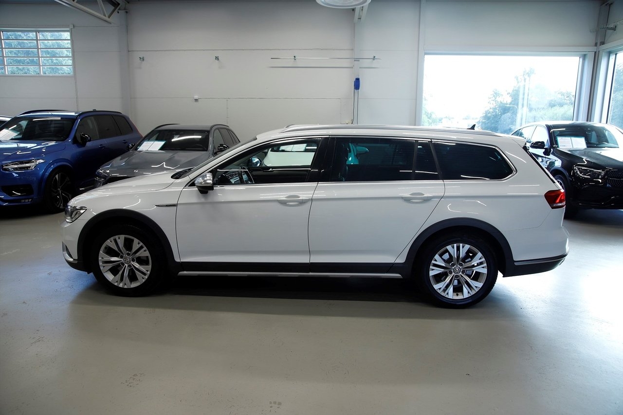 Volkswagen Passat 2018, bild 3/18