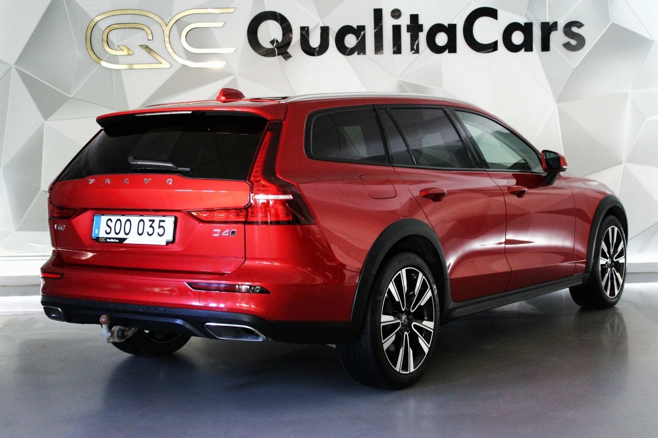 Volvo V60 Cross Country 2019, kuva 4/27