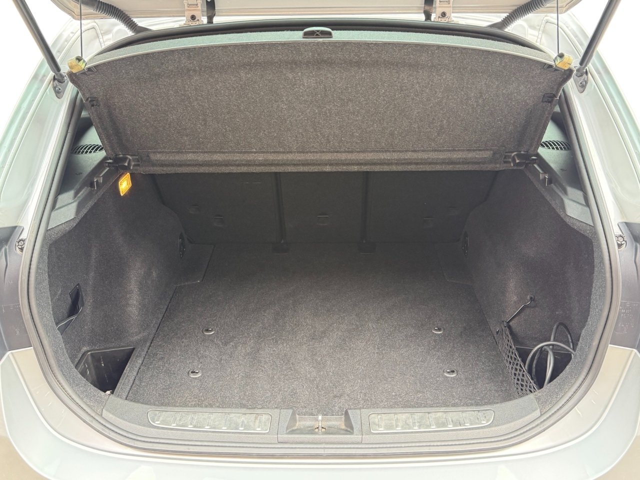 BMW X1 2015, bild 7/15