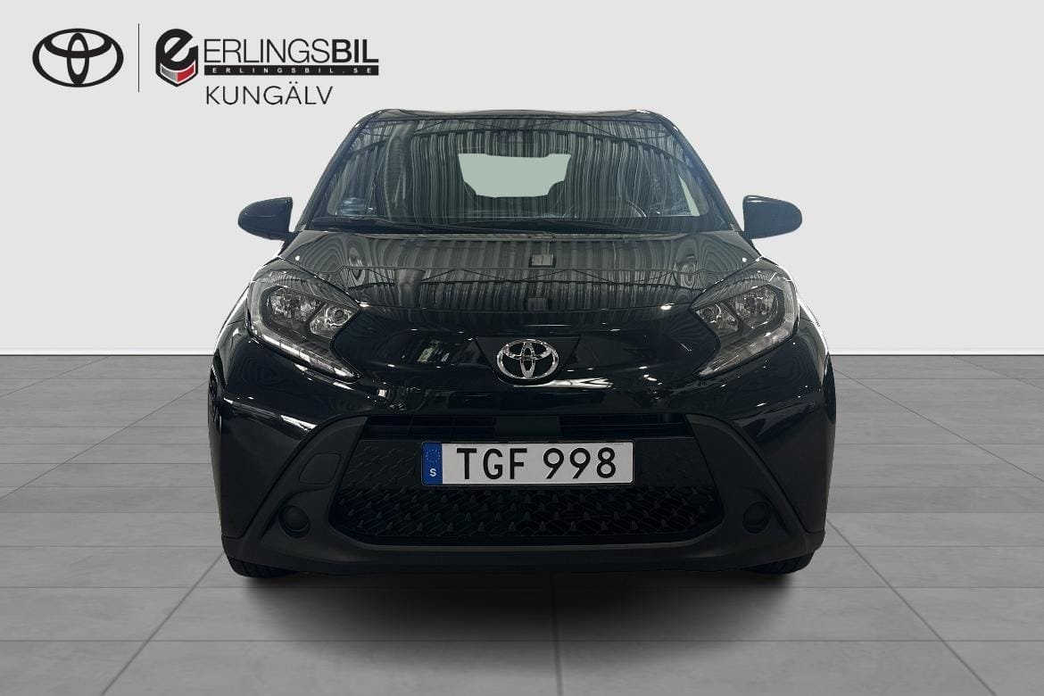 Toyota Aygo X 1,0 5D Man X-Play 2023, bild 6/12