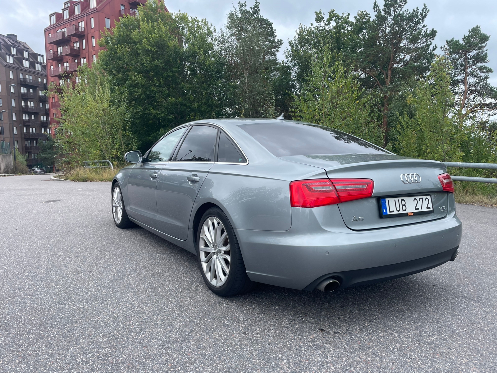 Audi A6 2012, bild 3/7
