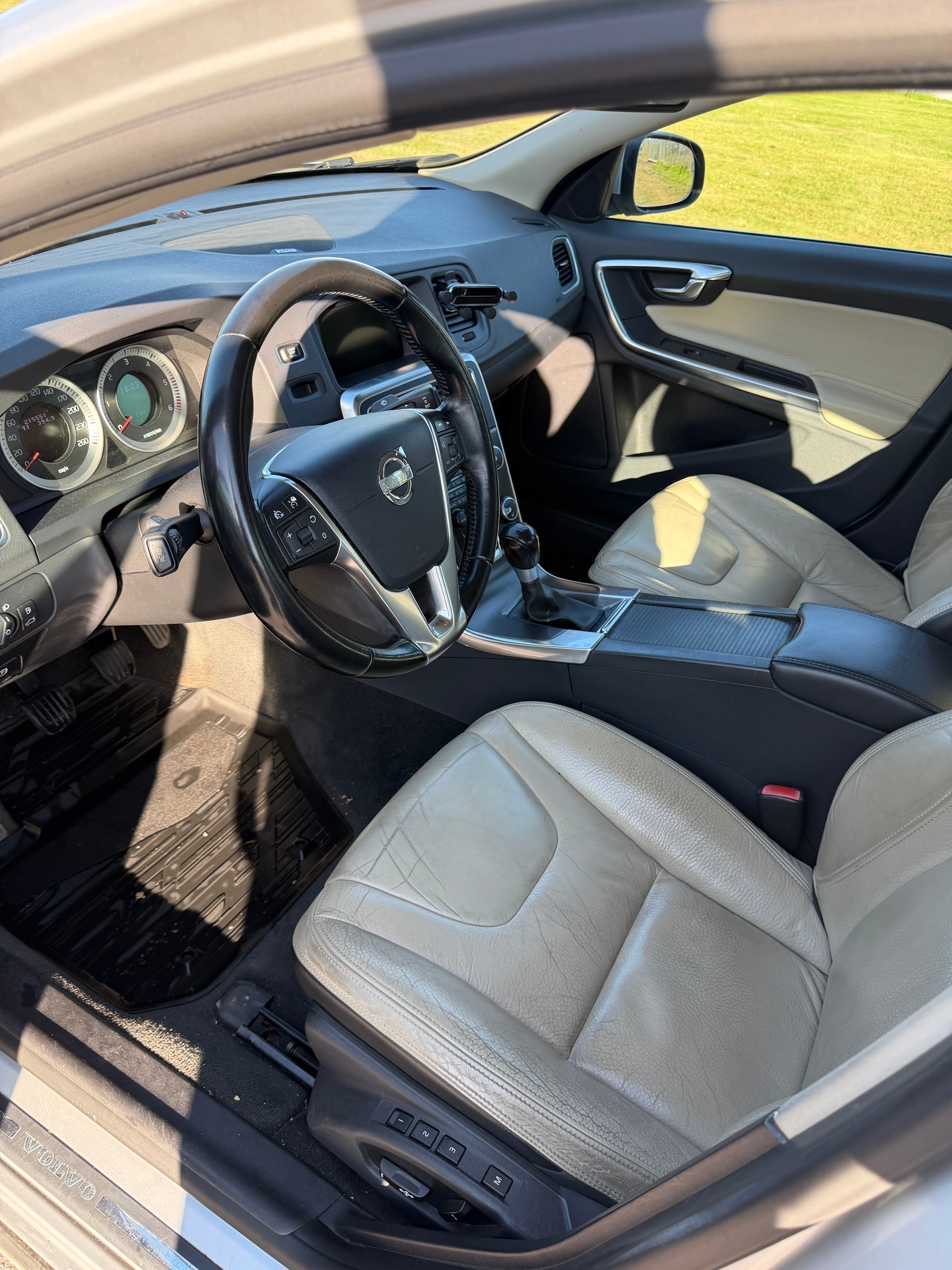 Volvo S60 D3 Manuell 2012, kuva 5/6