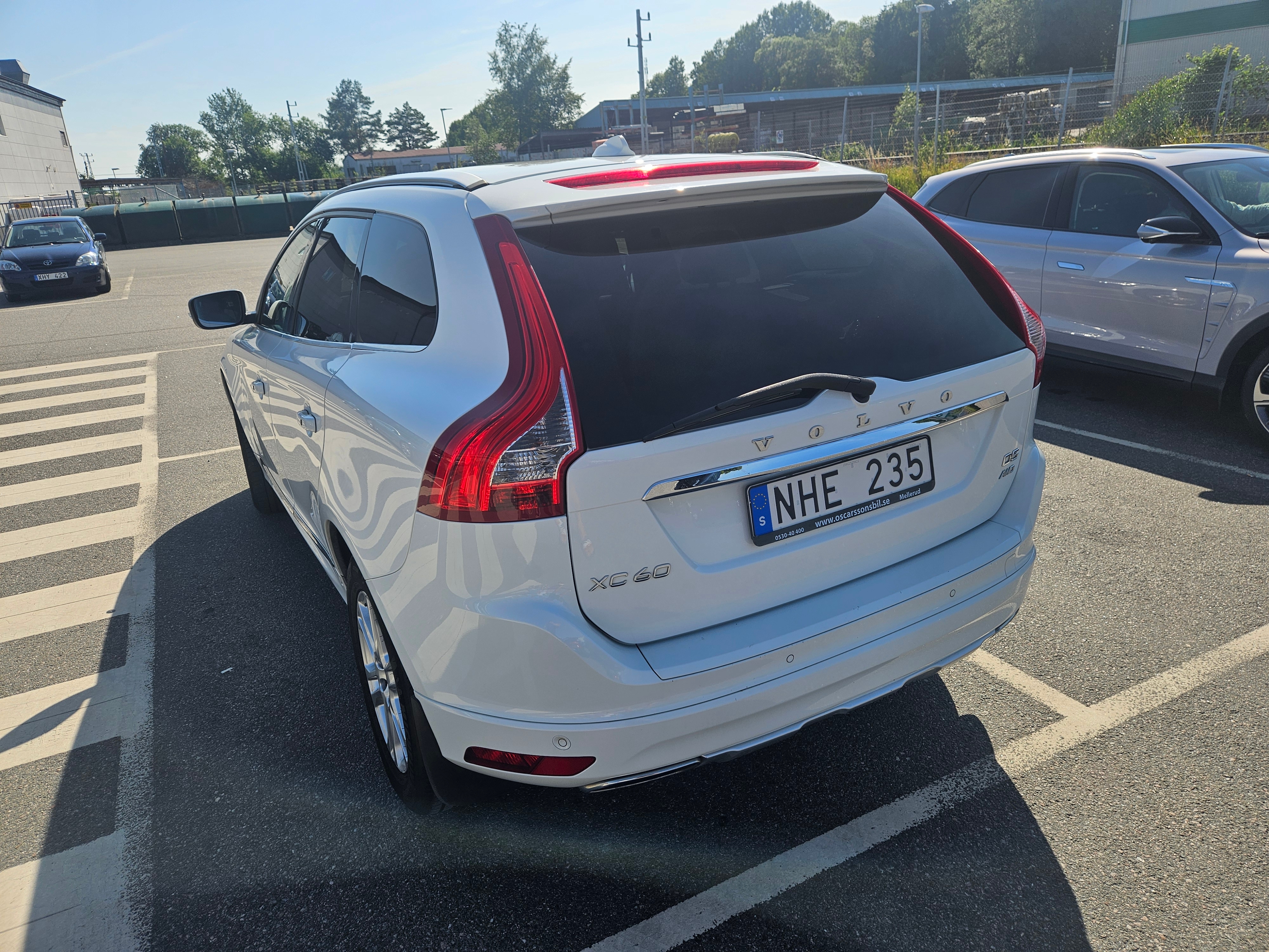 Volvo XC60 D5 AWD Geartronic 2014, photo 4/9