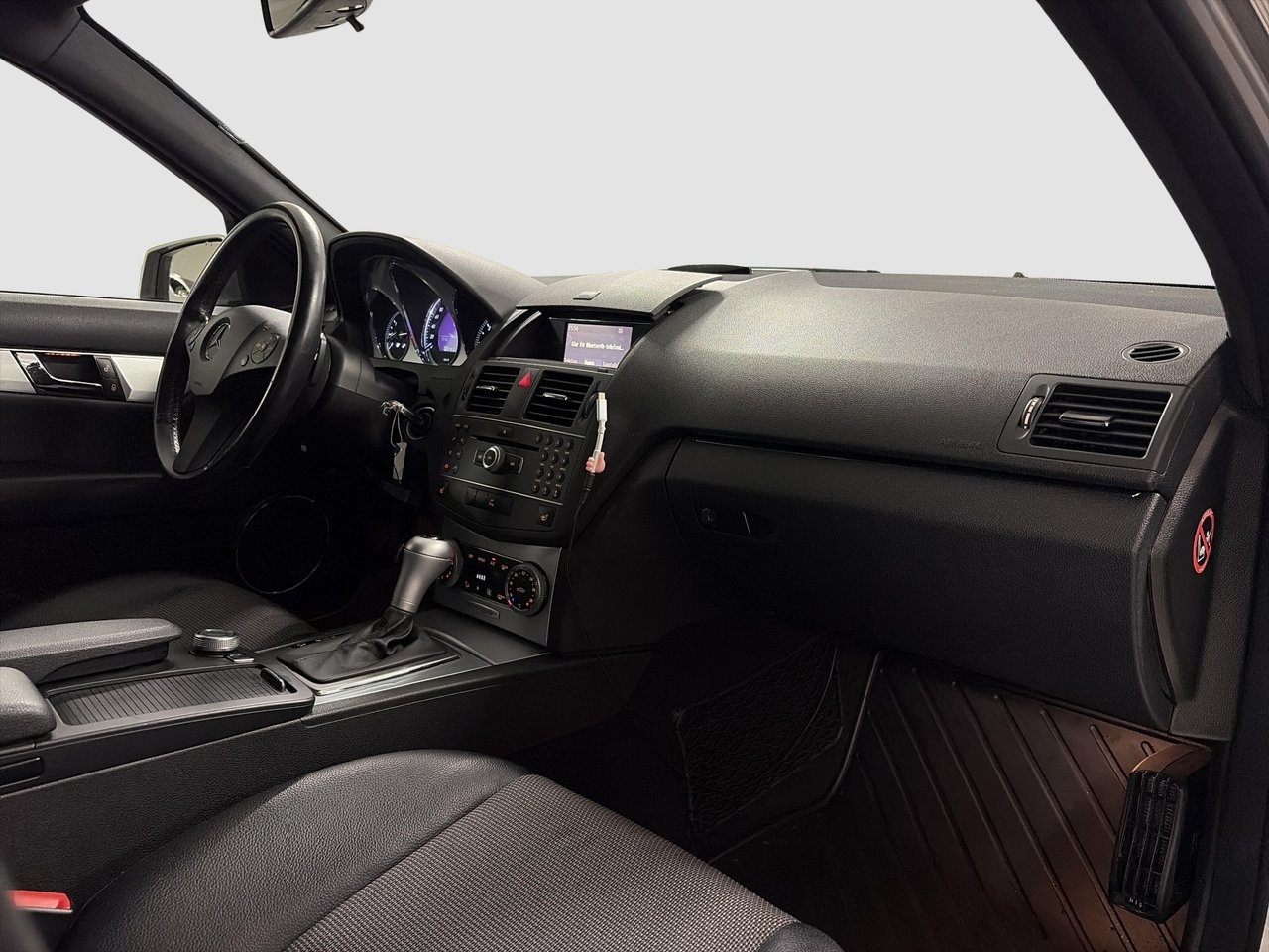 Mercedes-Benz C 2011, bild 5/10