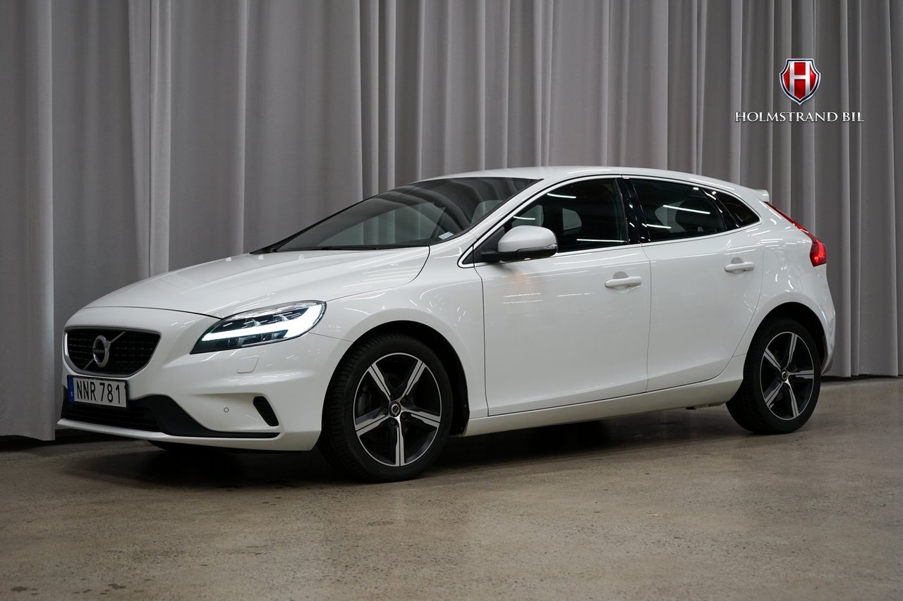 Volvo V40 T3 R-Design Pvärme VOC Cockpit 2019, bild 3/22