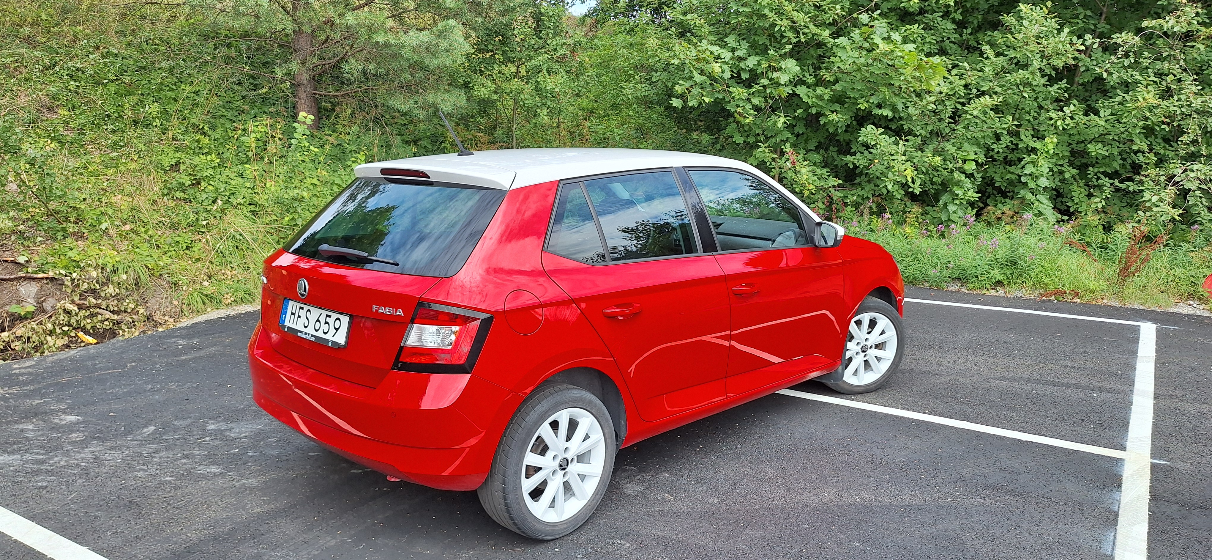 Skoda Fabia 1.2 TSI Manuell 2016, bild 5/10