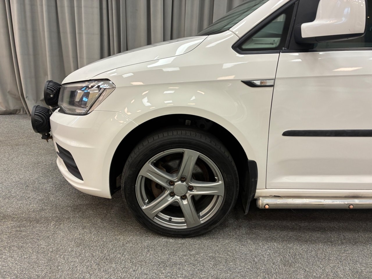Volkswagen Caddy 2019, bild 4/10