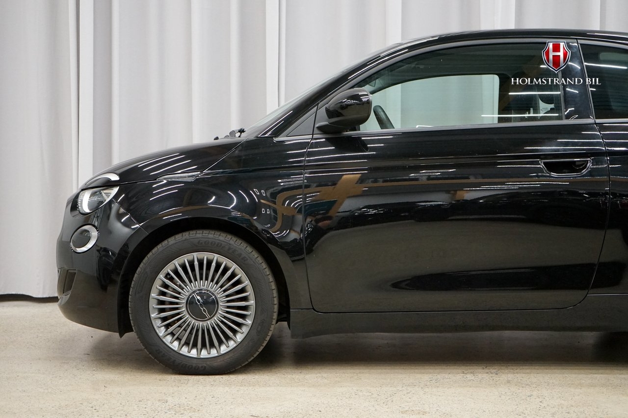 Fiat 500 e 42 kWh 2022, bild 7/10