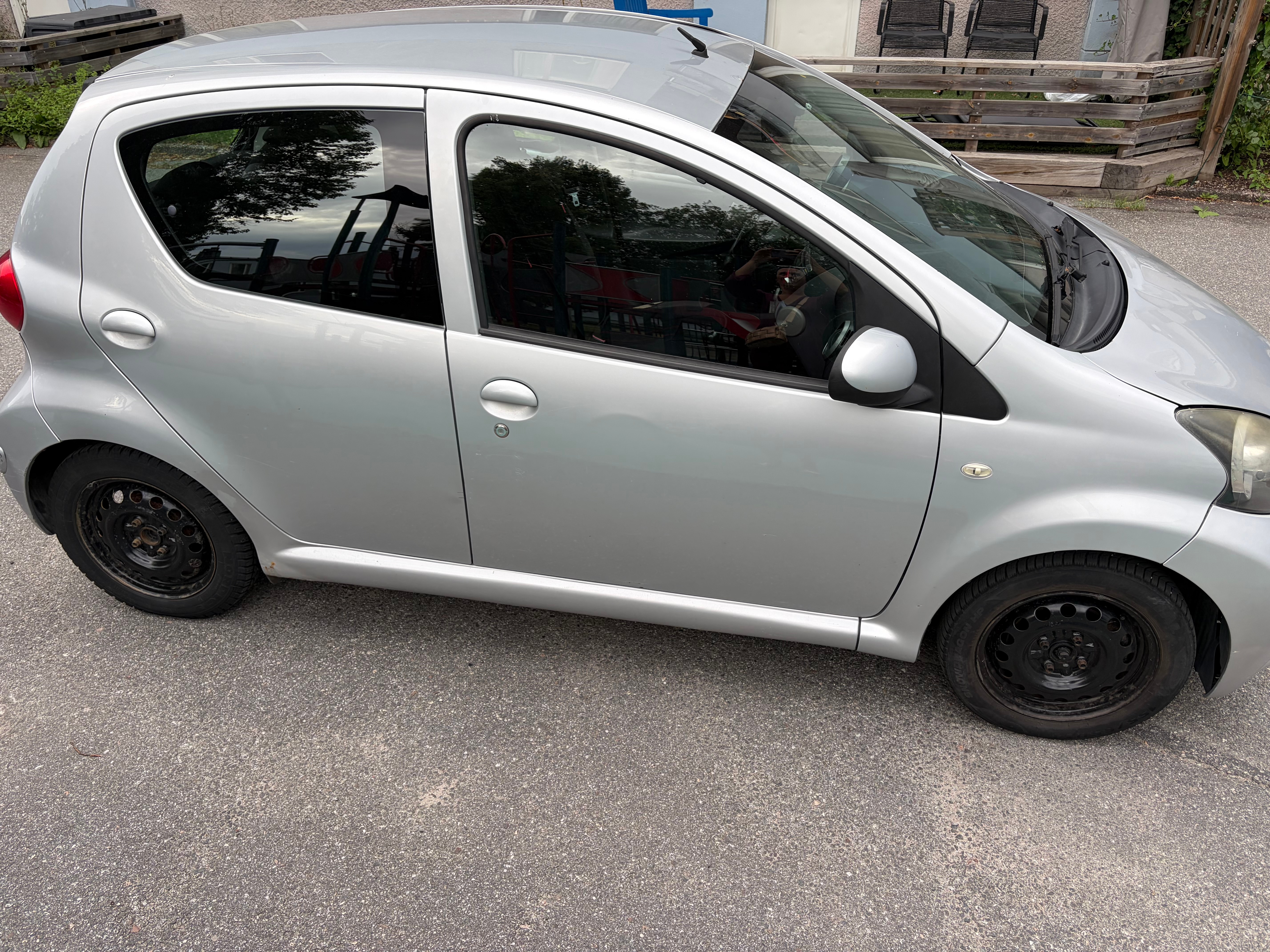 Toyota Aygo 5-dörrar 1.0 VVT-i Manuell 2007, bild 2/9