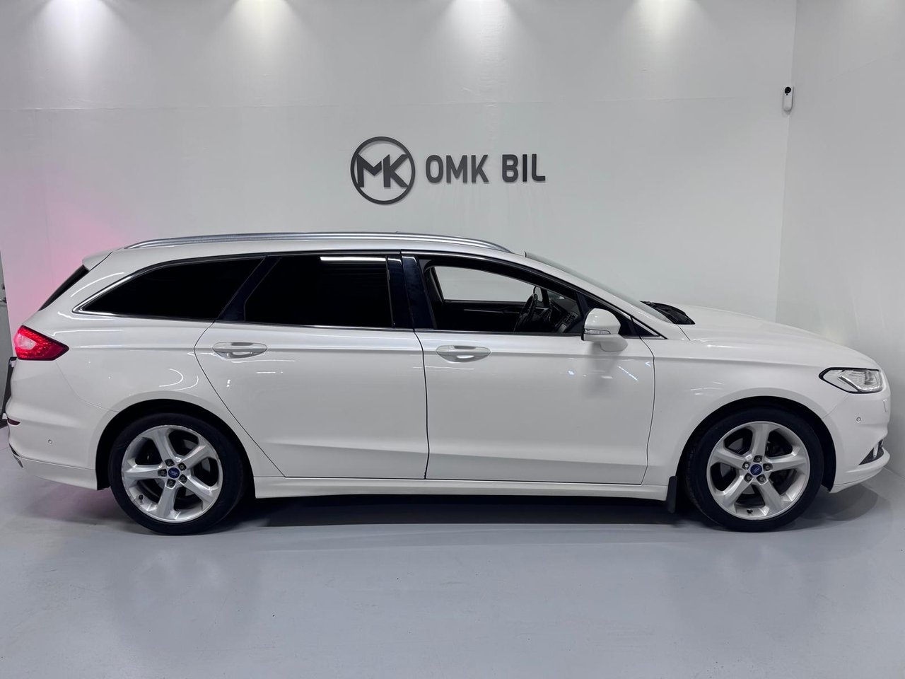 Ford Mondeo 2015, bild 4/32