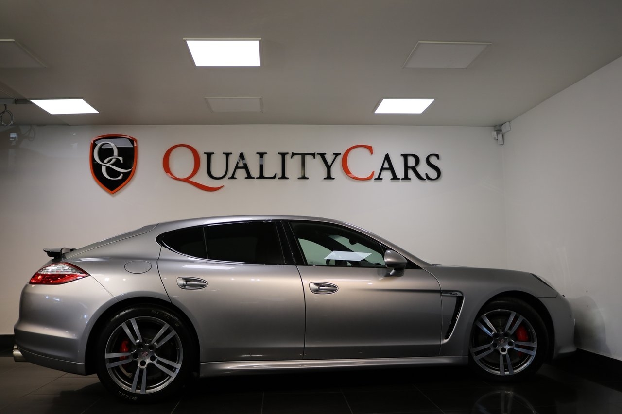 Porsche Panamera Turbo S PDK / Akrapovic 2012, bild 4/10