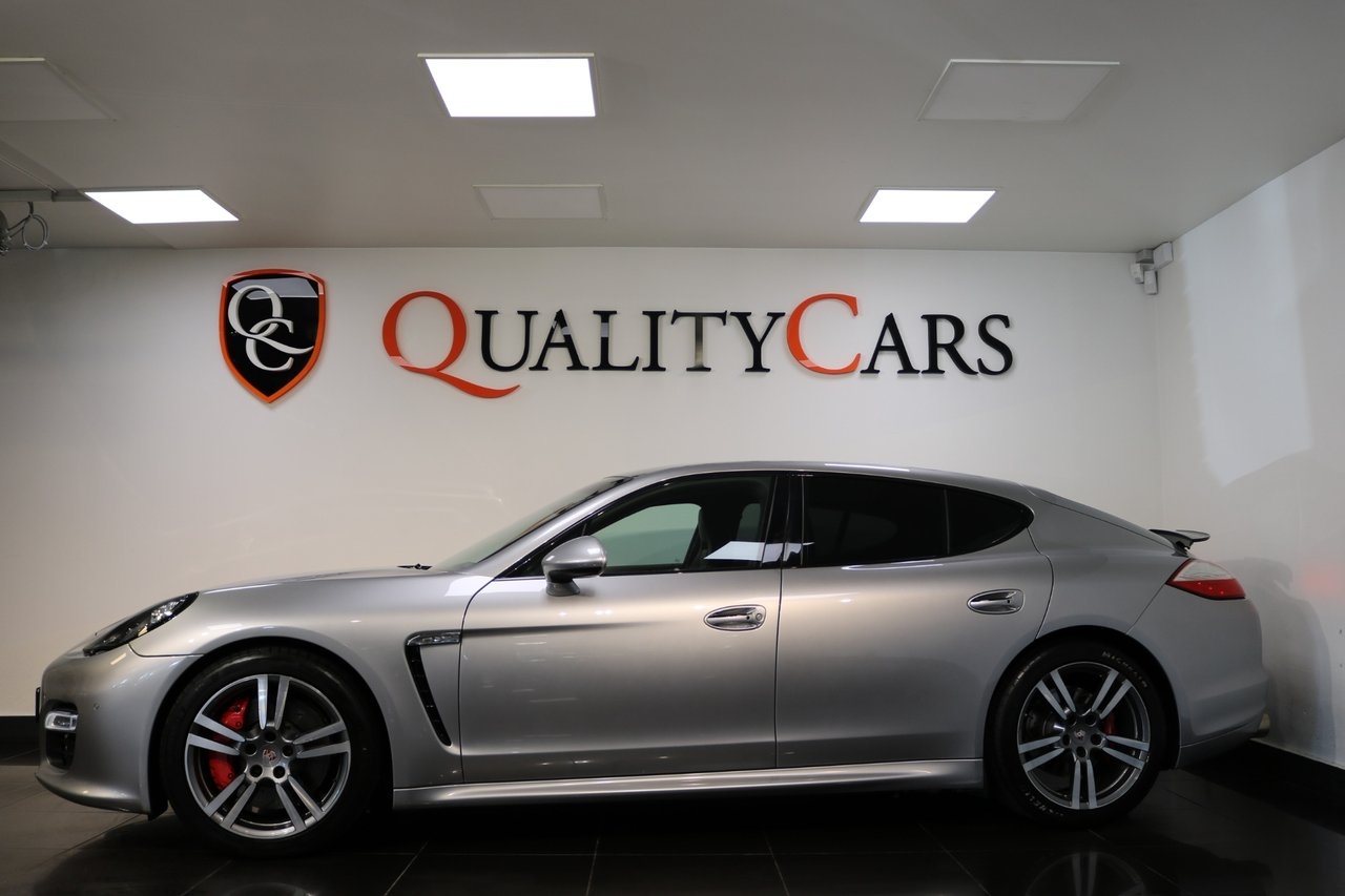 Porsche Panamera Turbo S PDK / Akrapovic 2012, bild 3/10
