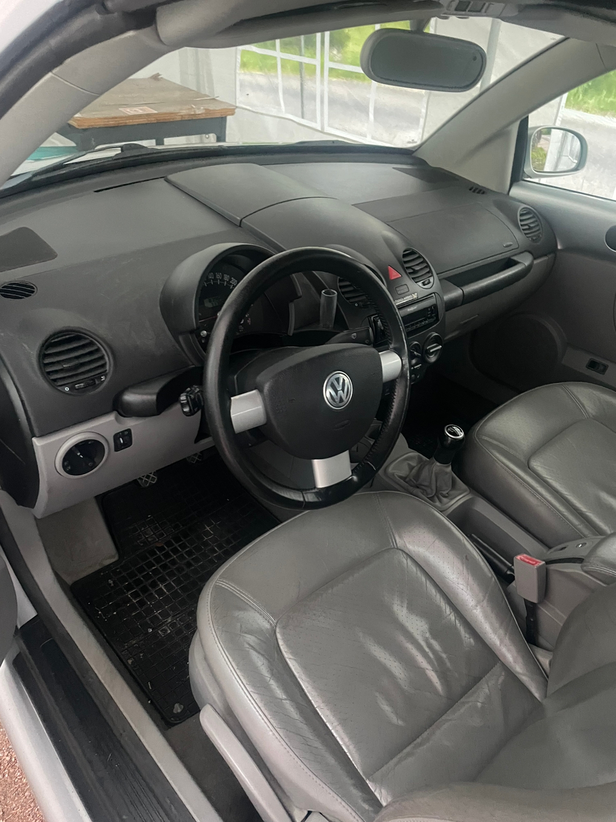 Volkswagen New Beetle 2004, bild 7/7