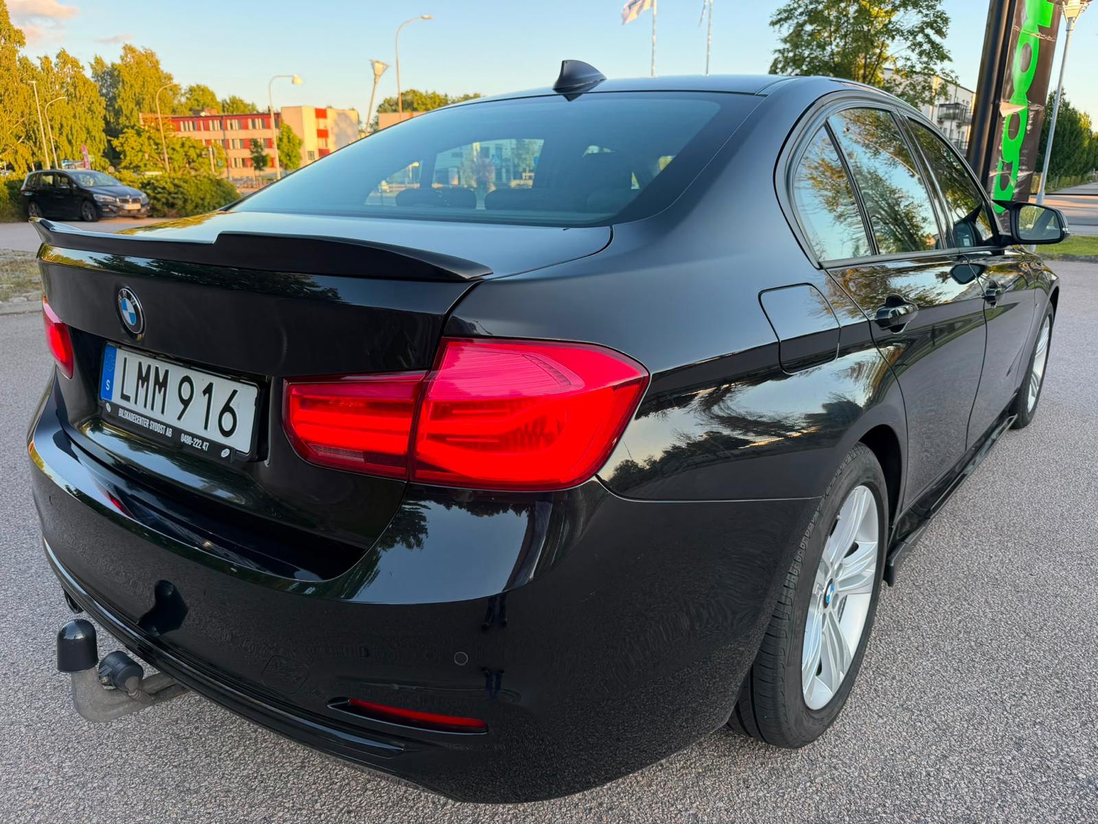 BMW 320 d xDrive Sedan Steptronic 2017, photo 6/10