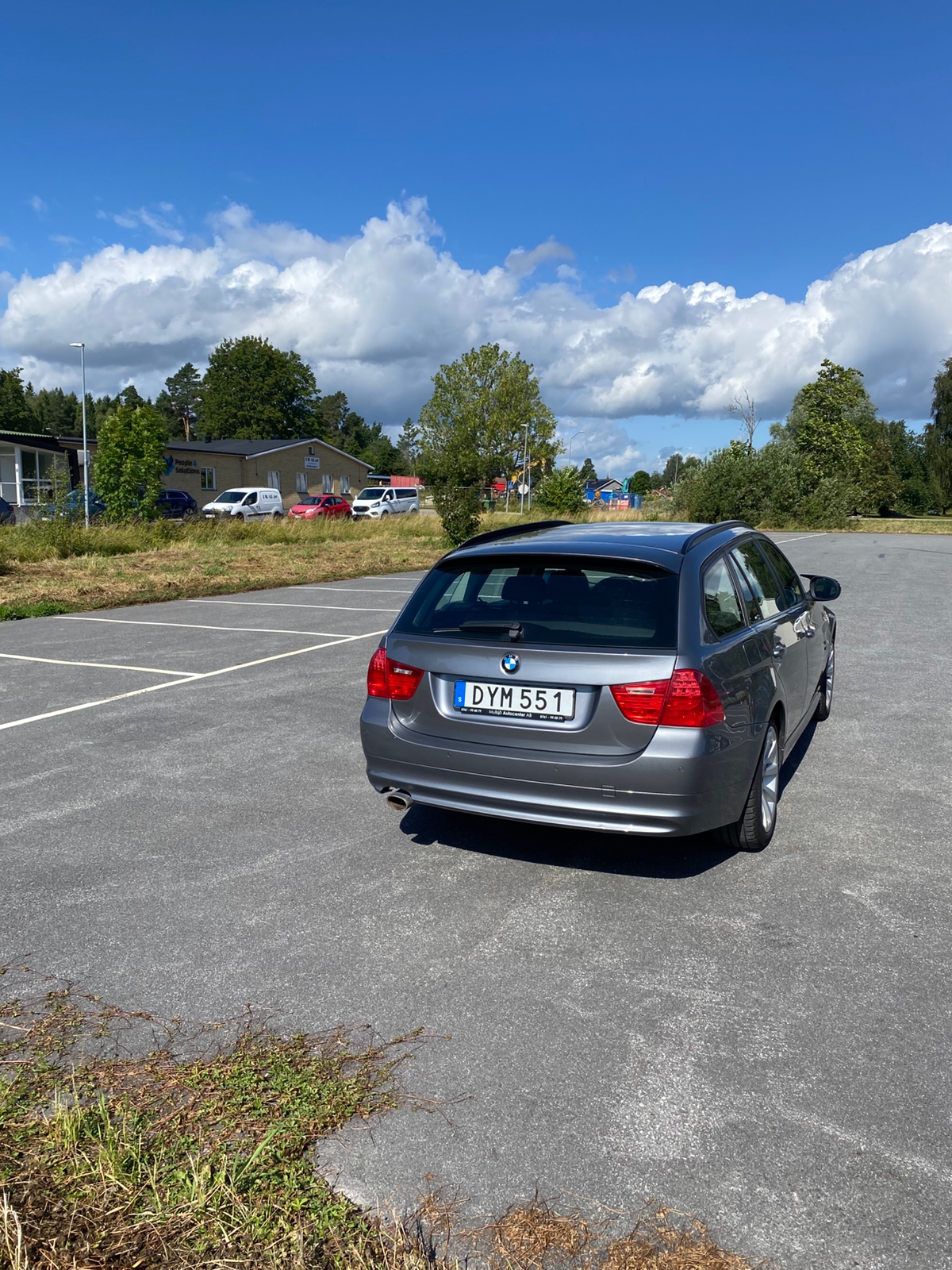 BMW 320 d xDrive Touring Manuell 2011, bild 4/5