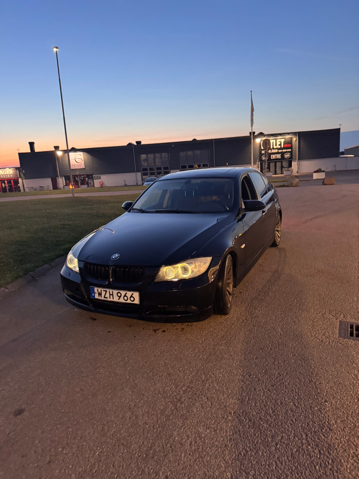 BMW 325