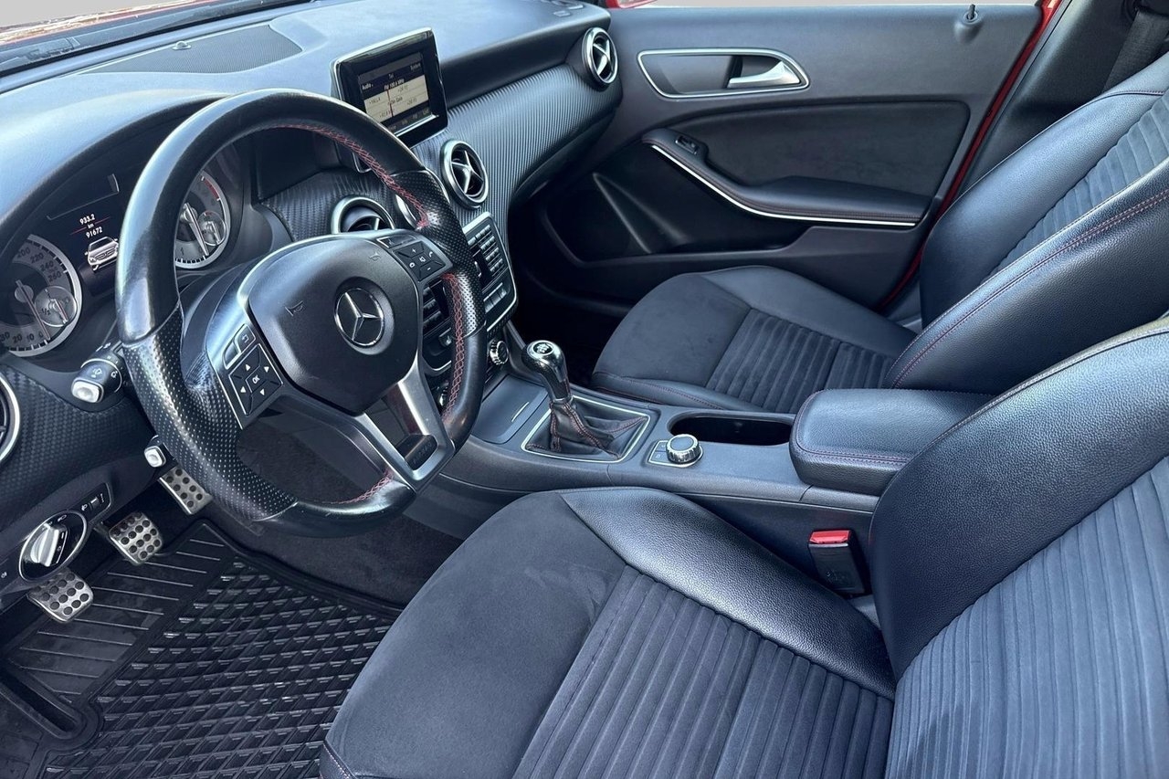 Mercedes-Benz A 180 AMG Line Euro 6 2014, kuva 6/10