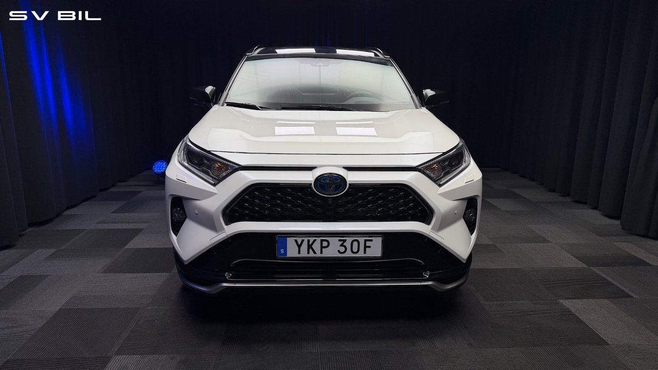 Toyota RAV4 Plug-In 2021, kuva 2/10