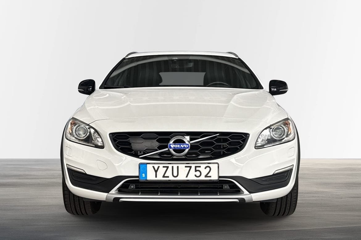 Volvo V60 Cross Country 2018, bild 2/18