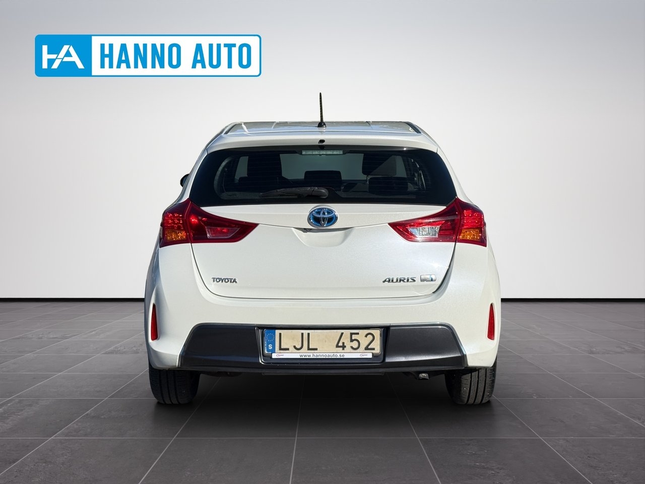 Toyota Auris Hybrid 2013, bild 4/34