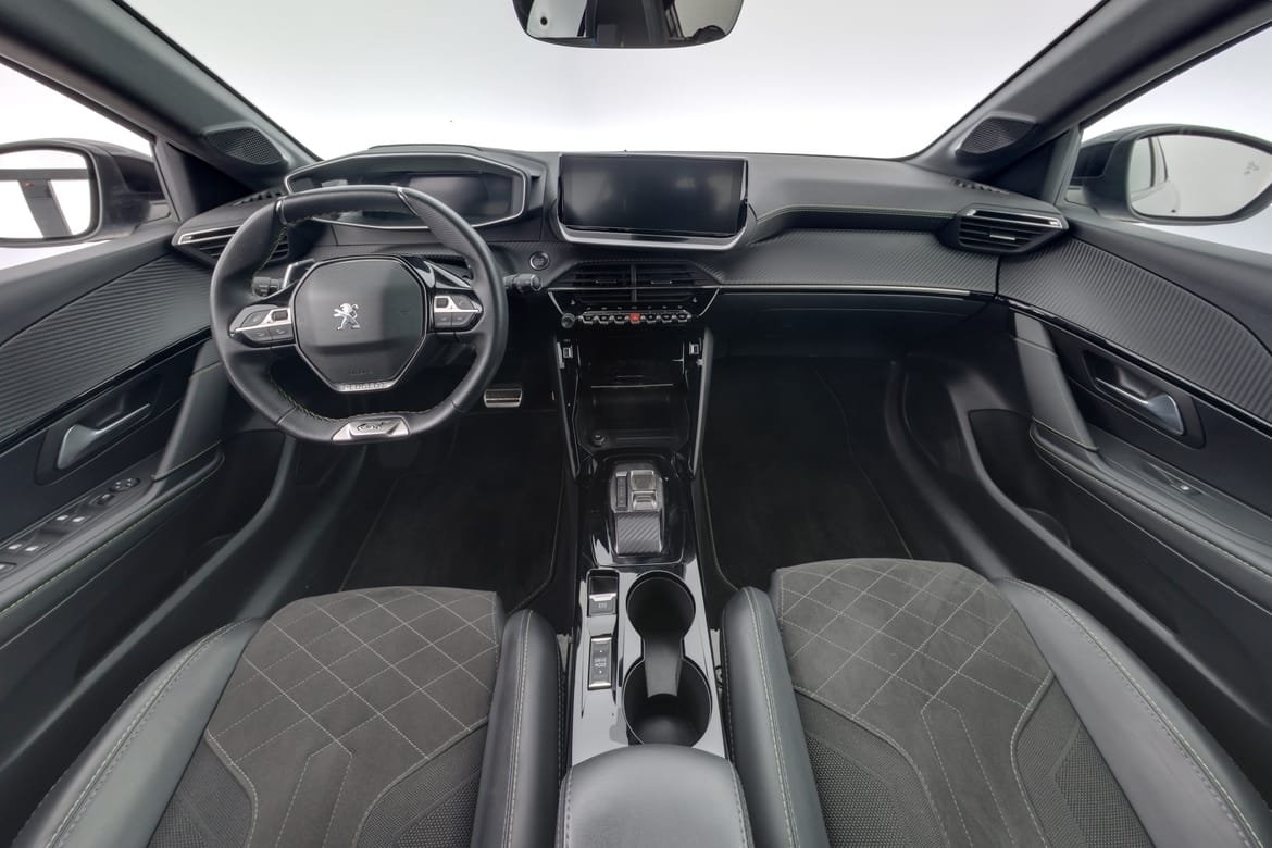 Peugeot 208 1.2 PureTech GT Paket 2022, bild 7/10