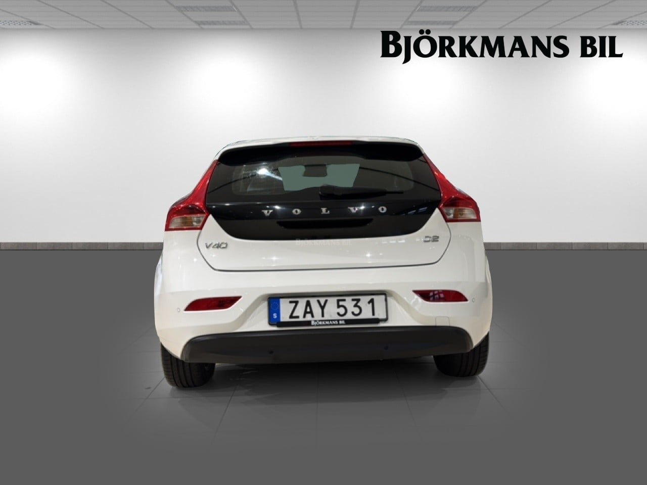 Volvo V40 D2 Geartronic 2018, kuva 5/10