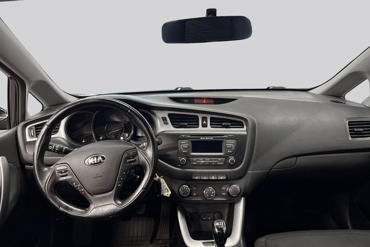 Kia Ceed 1.4 Komfort 2014, bild 7/10
