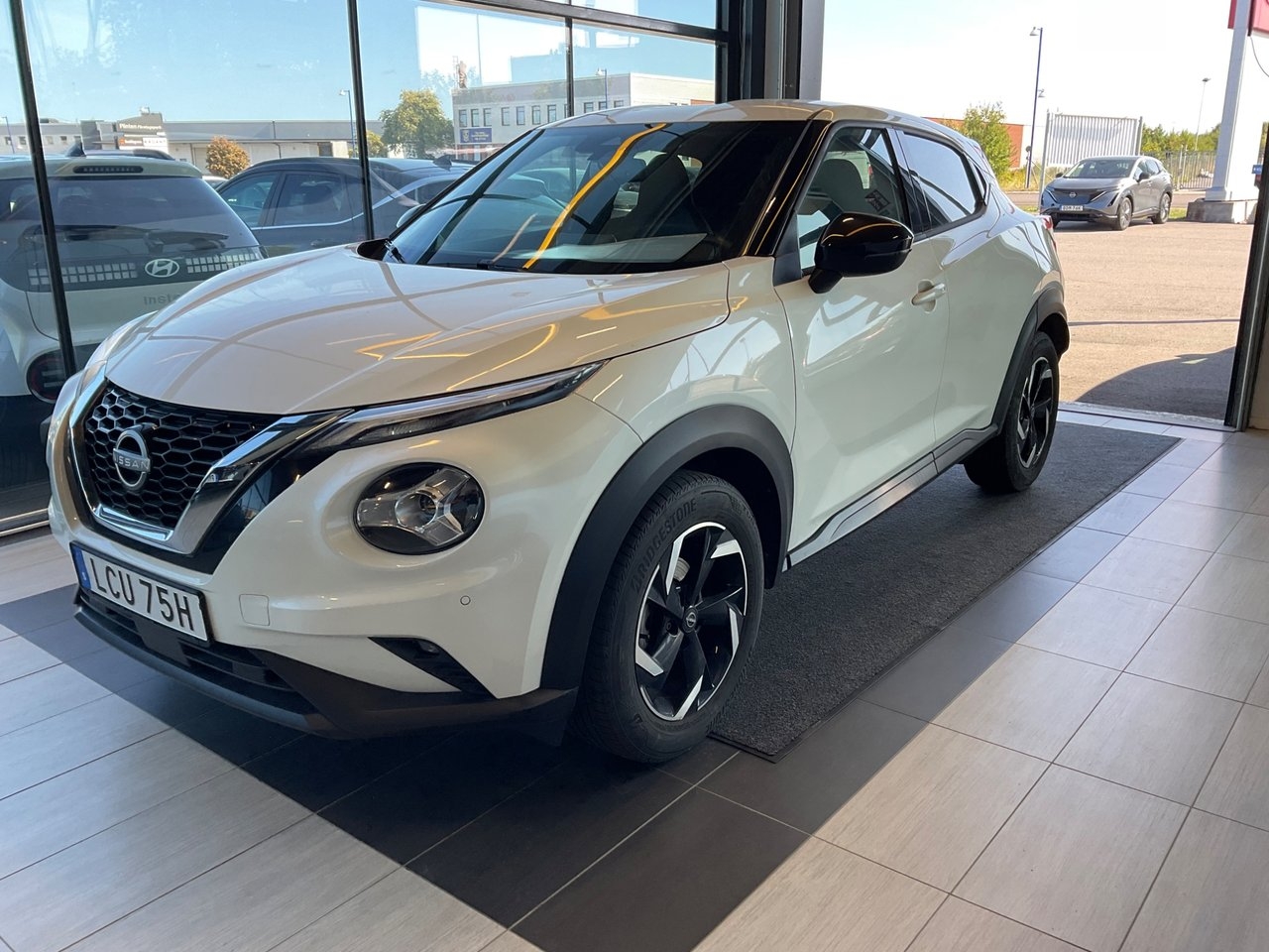 Nissan Juke 1.0 DIG-T Euro 6 2024, kuva 2/7