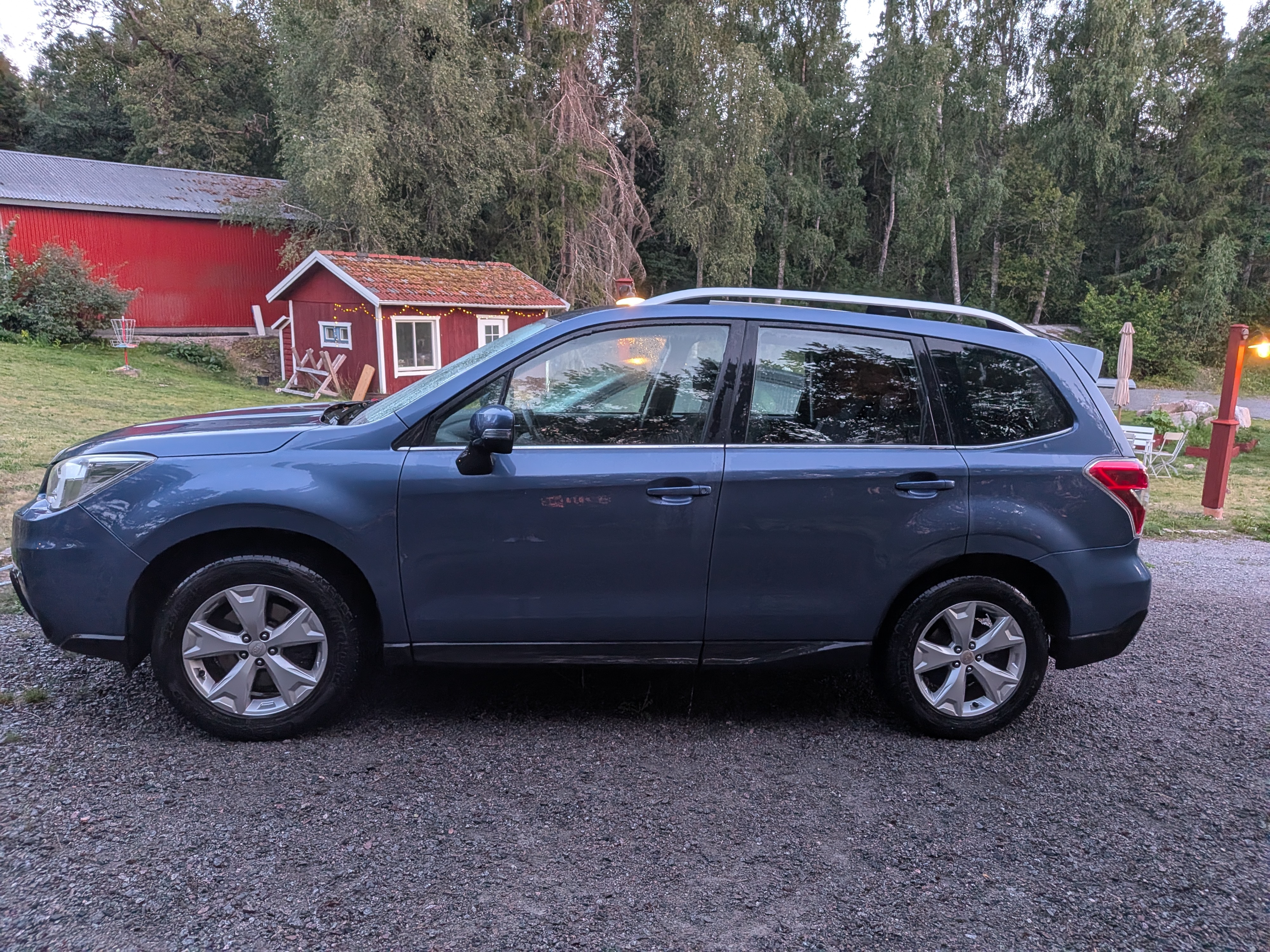 Subaru Forester 2.0 4WD Manuell 2013, bild 2/7