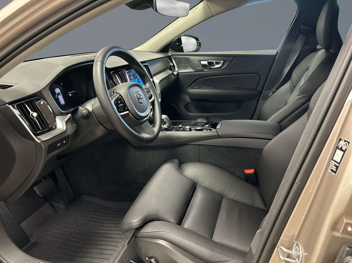 Volvo V60 2026, photo 6/16