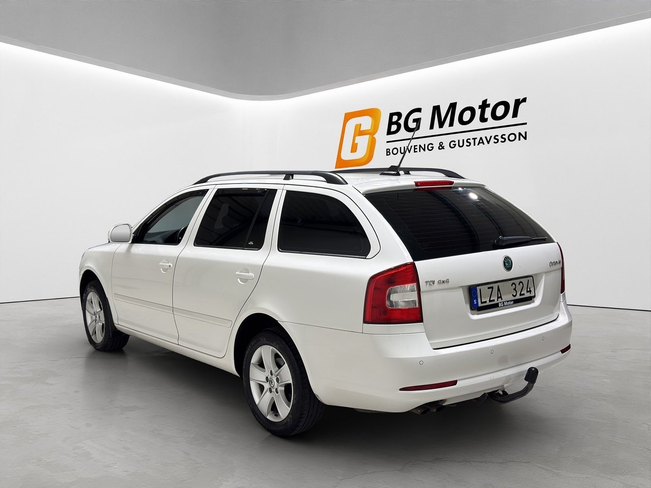 Skoda Octavia 2012, bild 7/18